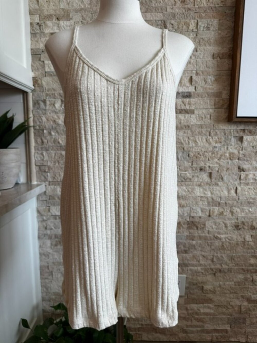Roxy On Our Way Romper Women Cream Ribbed Knit Adjustable Straps XL NWOT - Picture 3 of 9